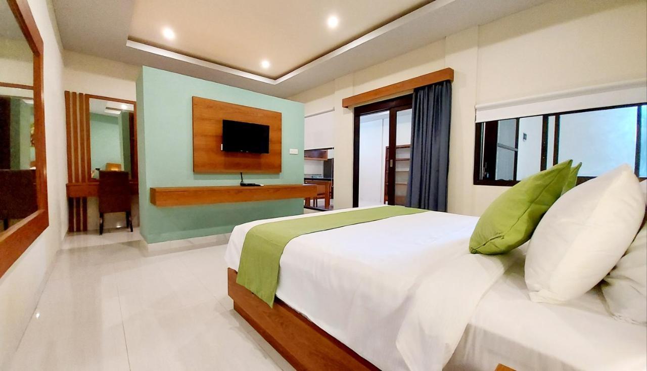 The New Moon Seminyak Hotel Luaran gambar